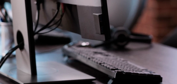 Acelere sua carreira em TI: a nova graduação em Sistemas de Informação da FAPAM é para você!