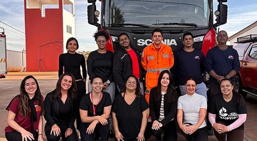 Brigadistas Realizam Treinamento Essencial de Primeiros Socorros e Combate a Incêndio