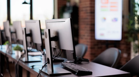 Acelere sua carreira em TI: a nova graduação em Sistemas de Informação da FAPAM é para você!