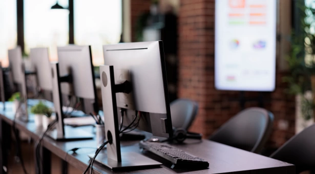 Acelere sua carreira em TI: a nova graduação em Sistemas de Informação da FAPAM é para você!