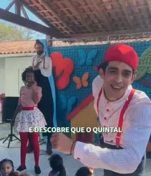 Brincadeira, música e muita imaginação vão tomar conta do Receite Cultura! 🎶🎭  O Gato Torto apresenta Cantigas de Quintal, um espetáculo que resgata a alegria das brincadeiras e das cantigas que fazem parte da infância de tantas gerações.  🗓️ 19 de setembro ⏰ 18h 📍 Fapam – Faculdade Católica de Pará de Minas  Chame a criançada e venha fazer do quintal um grande palco de diversão! 💚  #UnimedCentroOeste #ReceiteCultura #CantigasDeQuintal #GatoTorto #Cultura #Teatro #ParáDeMinas