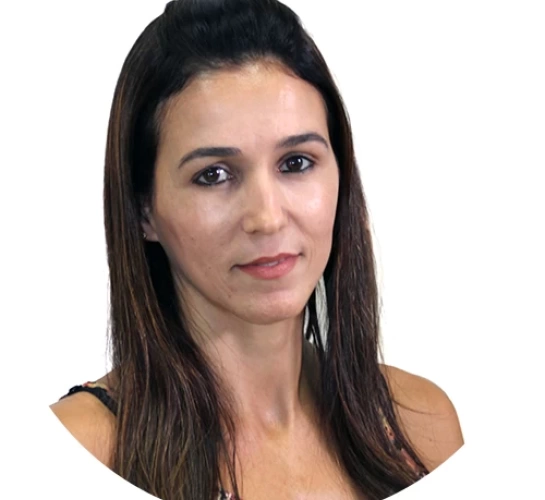 DANIELA ALVES DA SILVEIRA MOURA